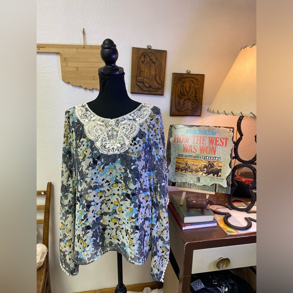 Trinity Batwing Flowy Boho Top Sheer Layering Hippie Blouse Lace Trim SMALL